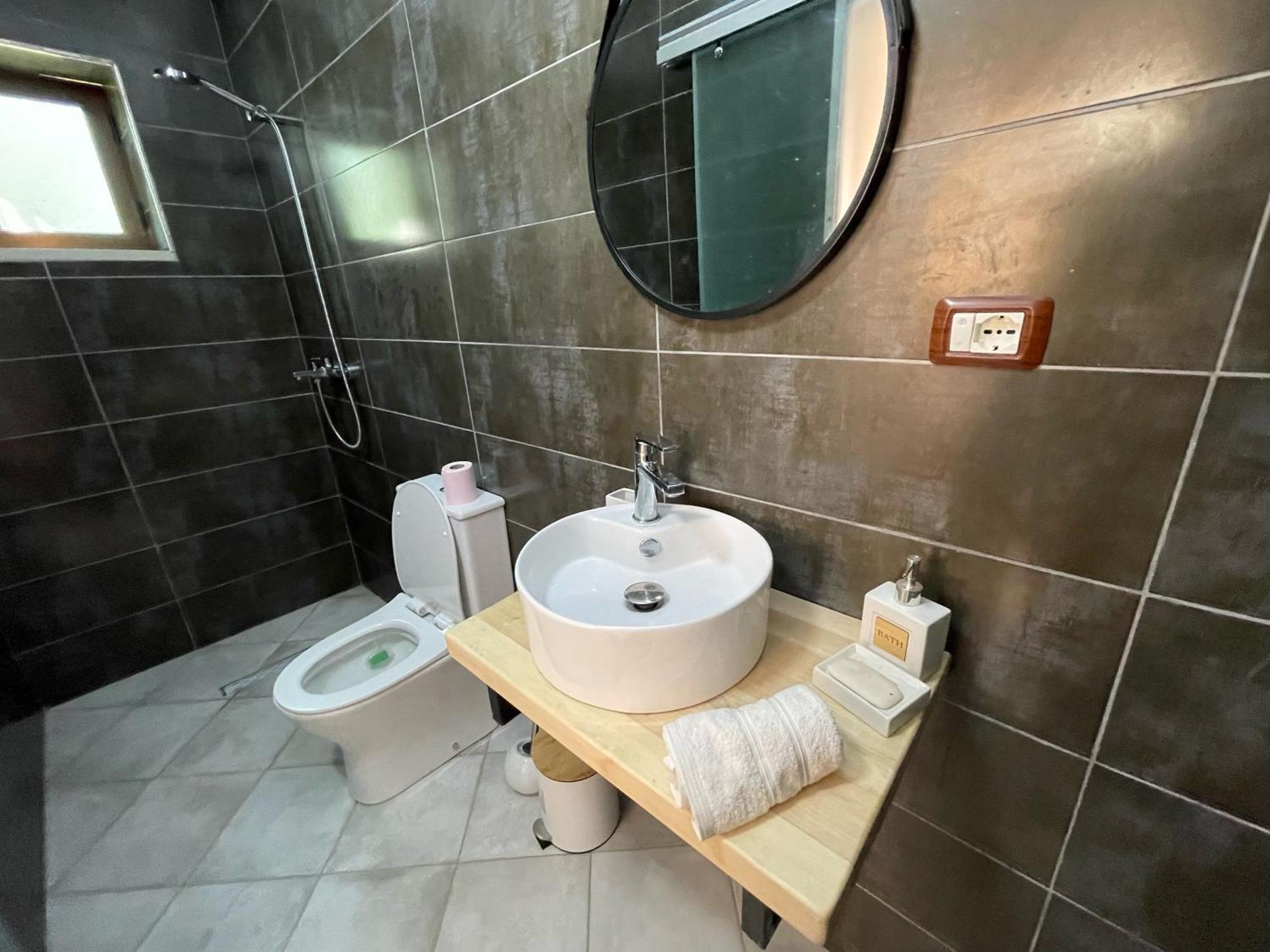 Xho'S Forest Guest House ベラト 部屋 写真