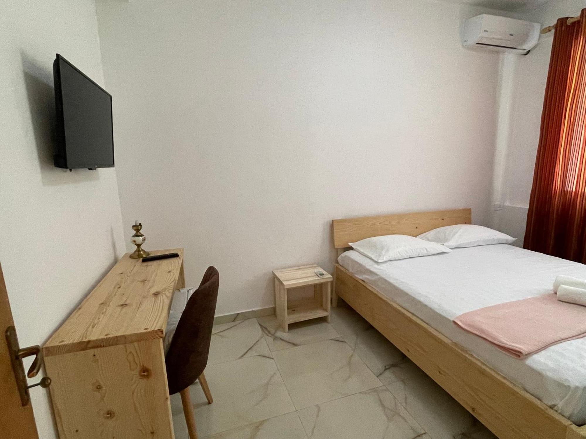 Xho'S Forest Guest House ベラト 部屋 写真